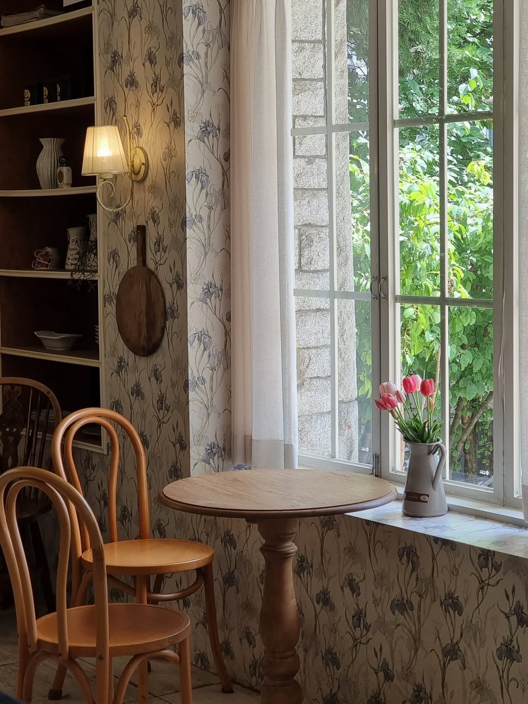 Photo by merry J on August 16, 2025. May be an image of armchair, indoors, window and text.