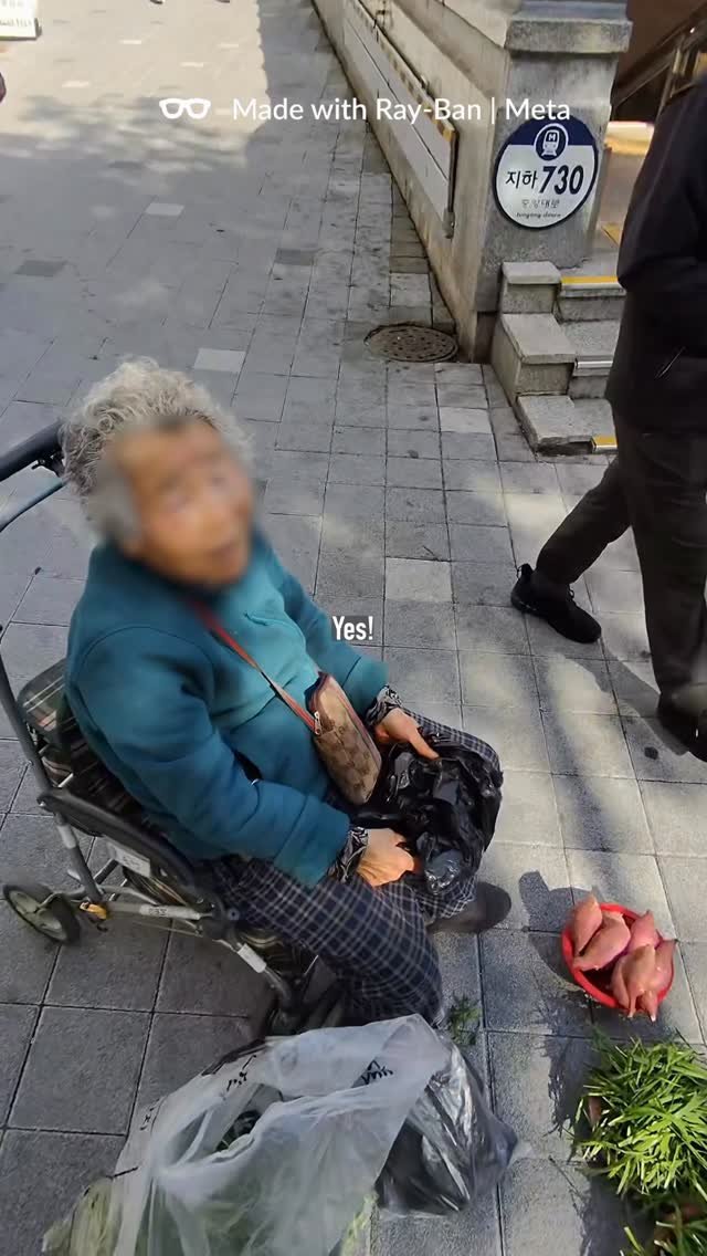 metaprosper 게시물 이미지: Hard working elderly halmeonis and harabeojis...