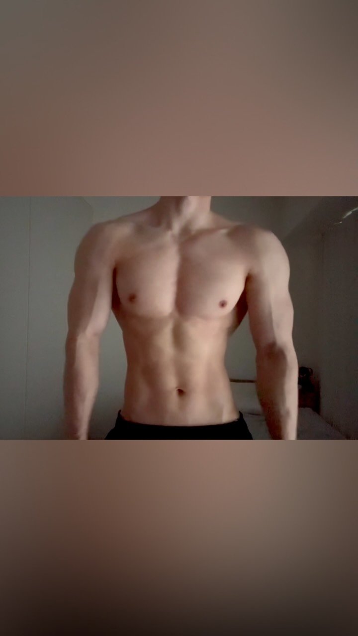 mett0606 게시물 이미지: 着痩せ筋肉
#筋肉 #筋トレ #細マッチョ #fitness #gym