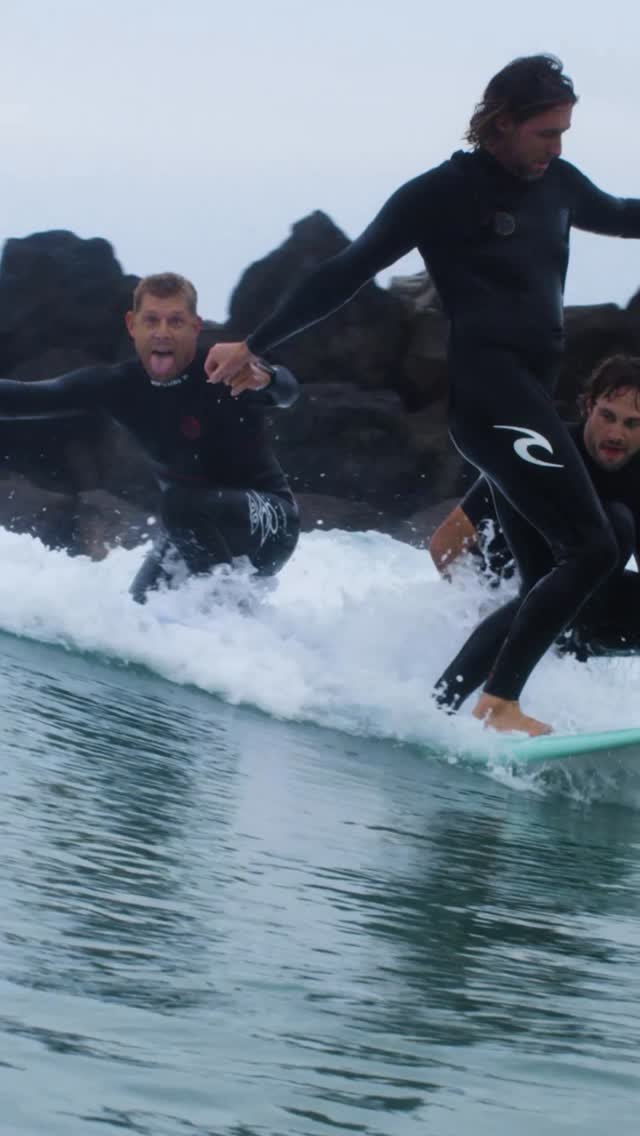 mfanno 게시물 이미지: MERRY CHRISTMAS ALL!!! 🎅

We hope you grab a...