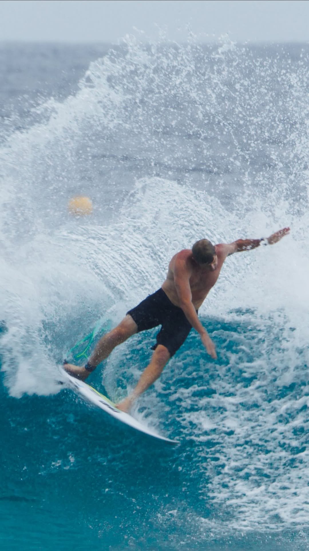 mfanno 게시물 이미지: On Rail @mfanno 
📹 @elidannn_