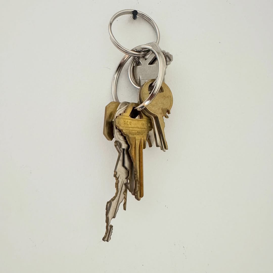 micahlexier 게시물 이미지: @brodyalbert Spare Keys (Shore line from...