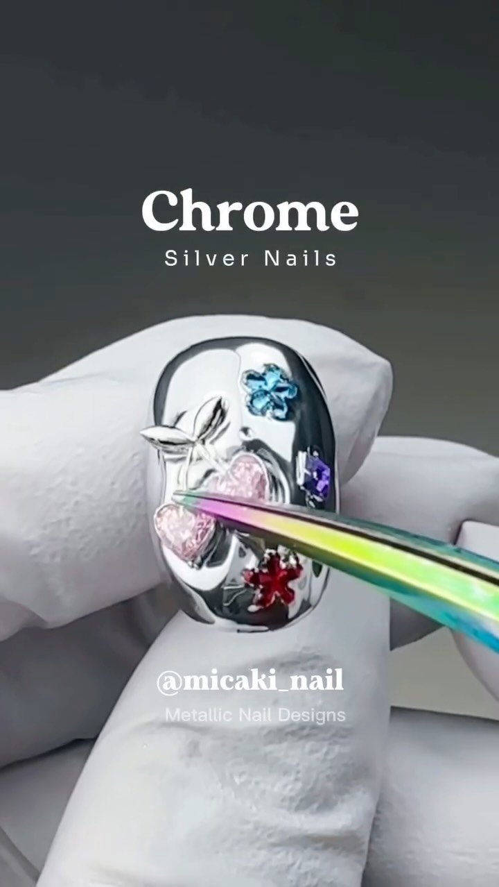 micaki_nail 게시물 이미지: Chrome Nail Designs 💅

미러광 크롬맛 한번 볼테야?
수은이 좔좔...