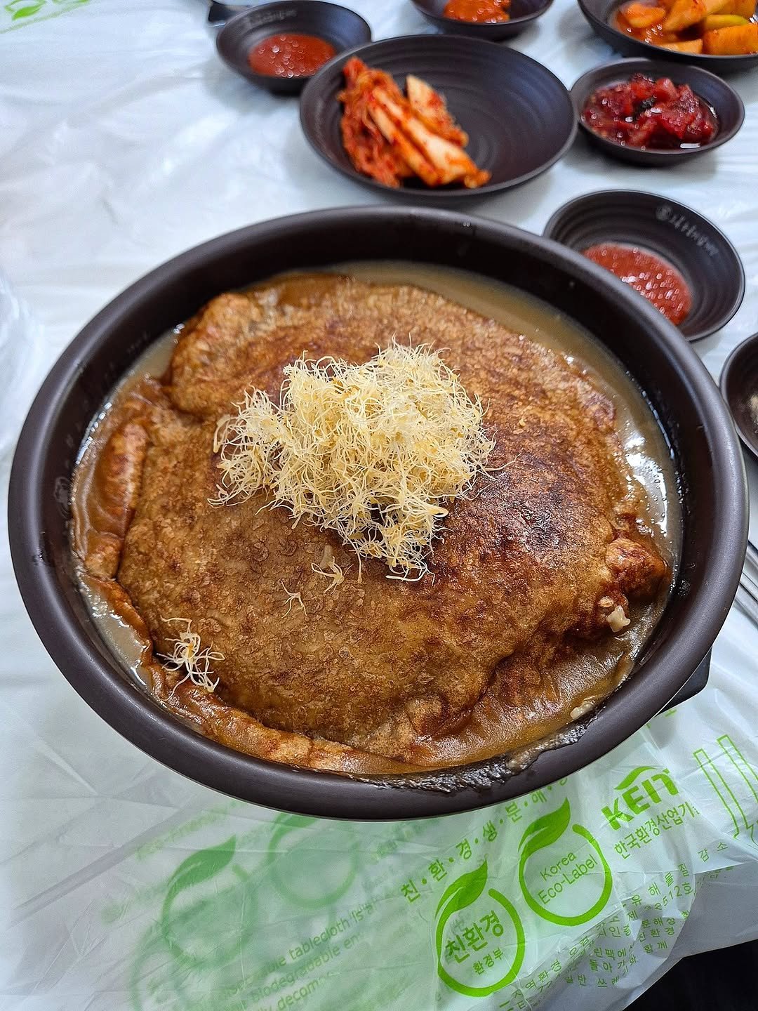 mija_yummy 게시물 이미지: 인스타에서 맛집이라길래 가본 원당 누룽지삼계탕!
시어머님 모시고 다녀왔어요~
백숙...