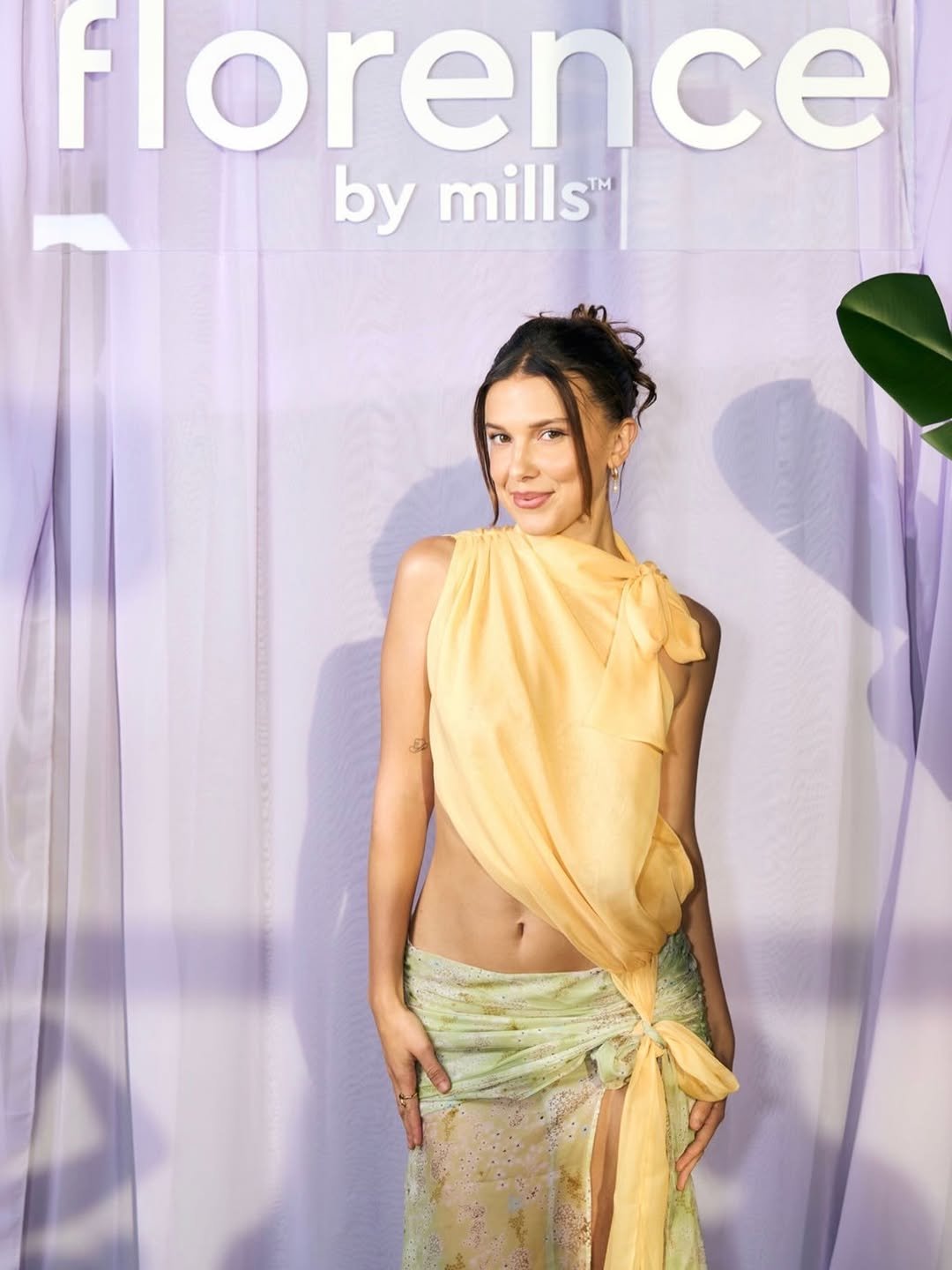 milliebobbybrown 게시물 이미지: pineapple whip summer 🍍
@florencebymills