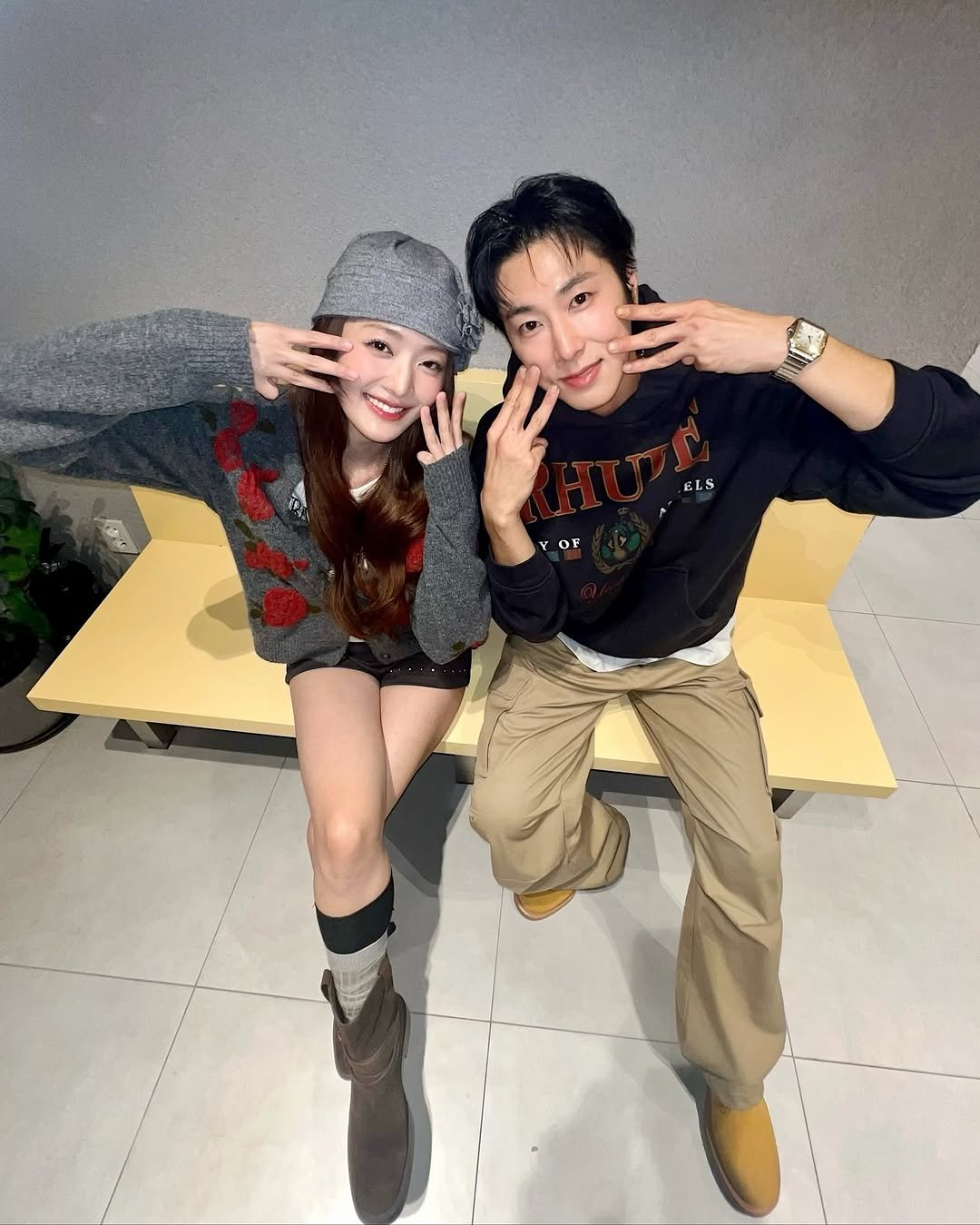 Photo shared by MINNIE on November 07, 2025 tagging @tvxq.official, and @yunho2154. May be an image of one or more people, hair, duffle coat, parka, top and text that says 'OV 乾 ELS OF'.