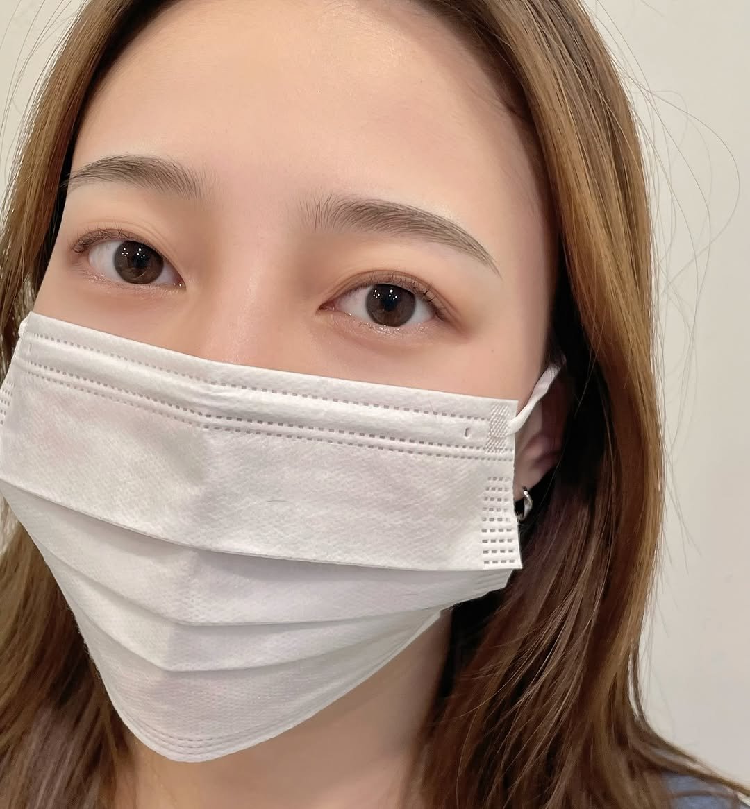 Photo by 의정부눈썹문신 의정부입술문신 홍대눈썹문신 눈썹문신수강  : 펄미스트 - 민경 || 민결브로우 in Uijeongbu. May be an image of one or more people, hair and text.