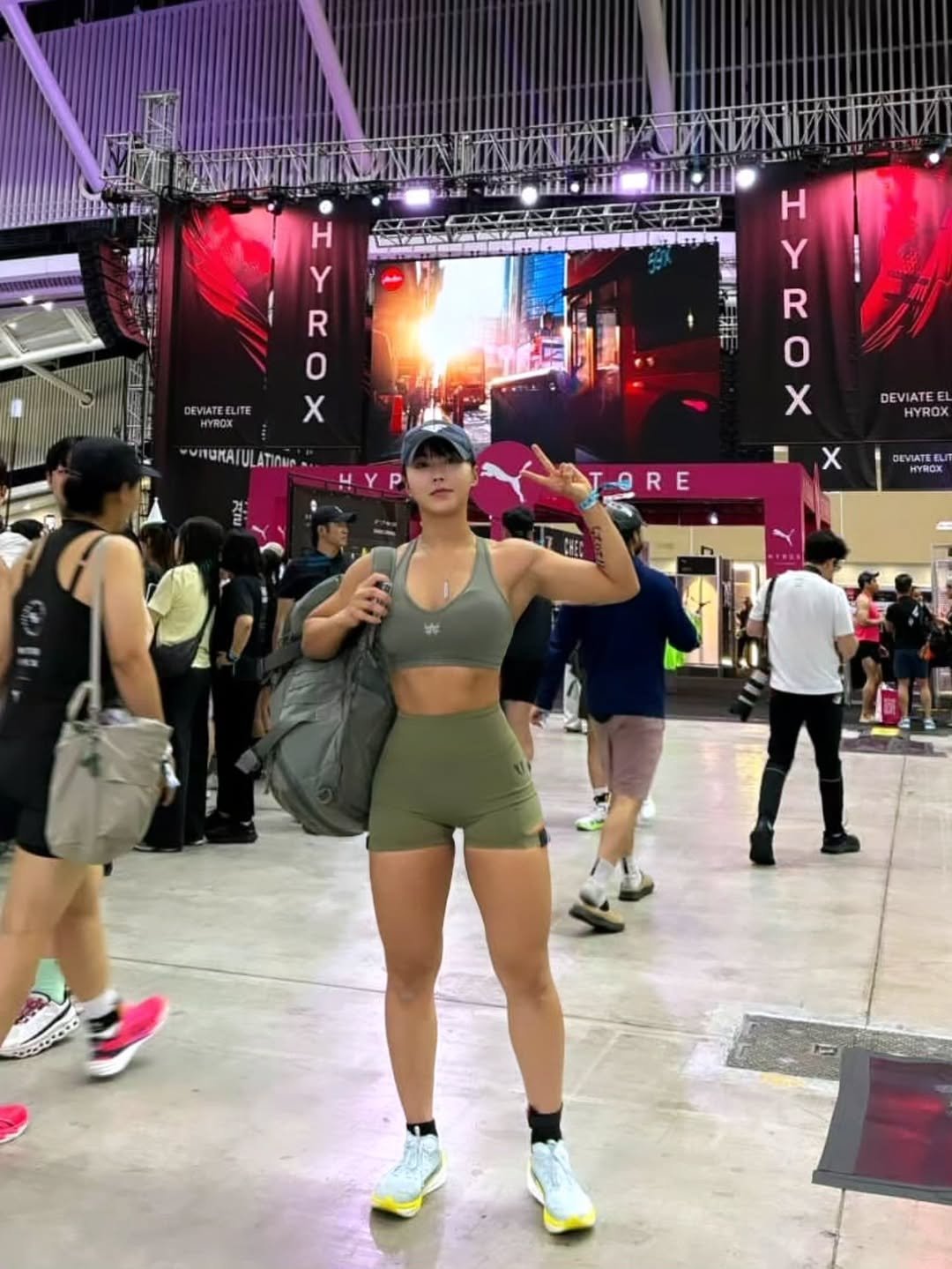 min_warrior 게시물 이미지: 첫 HYROX 대회 완료💪😺

조용한 헬스 일상을 보내던 중
2달간 새로운 운동을...