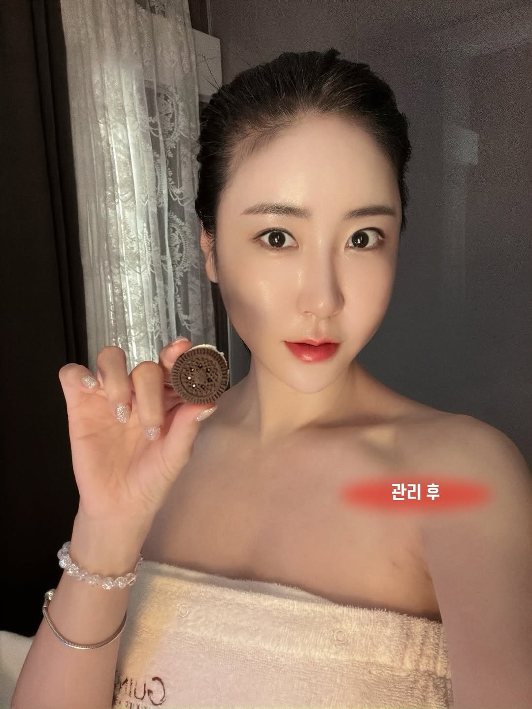 Photo shared by 메이앤 • Beauty Fashion Lifestyle on December 16, 2025 tagging @dioskinnbody. May be an image of text that says '관리후 후 관리 เบ)'.