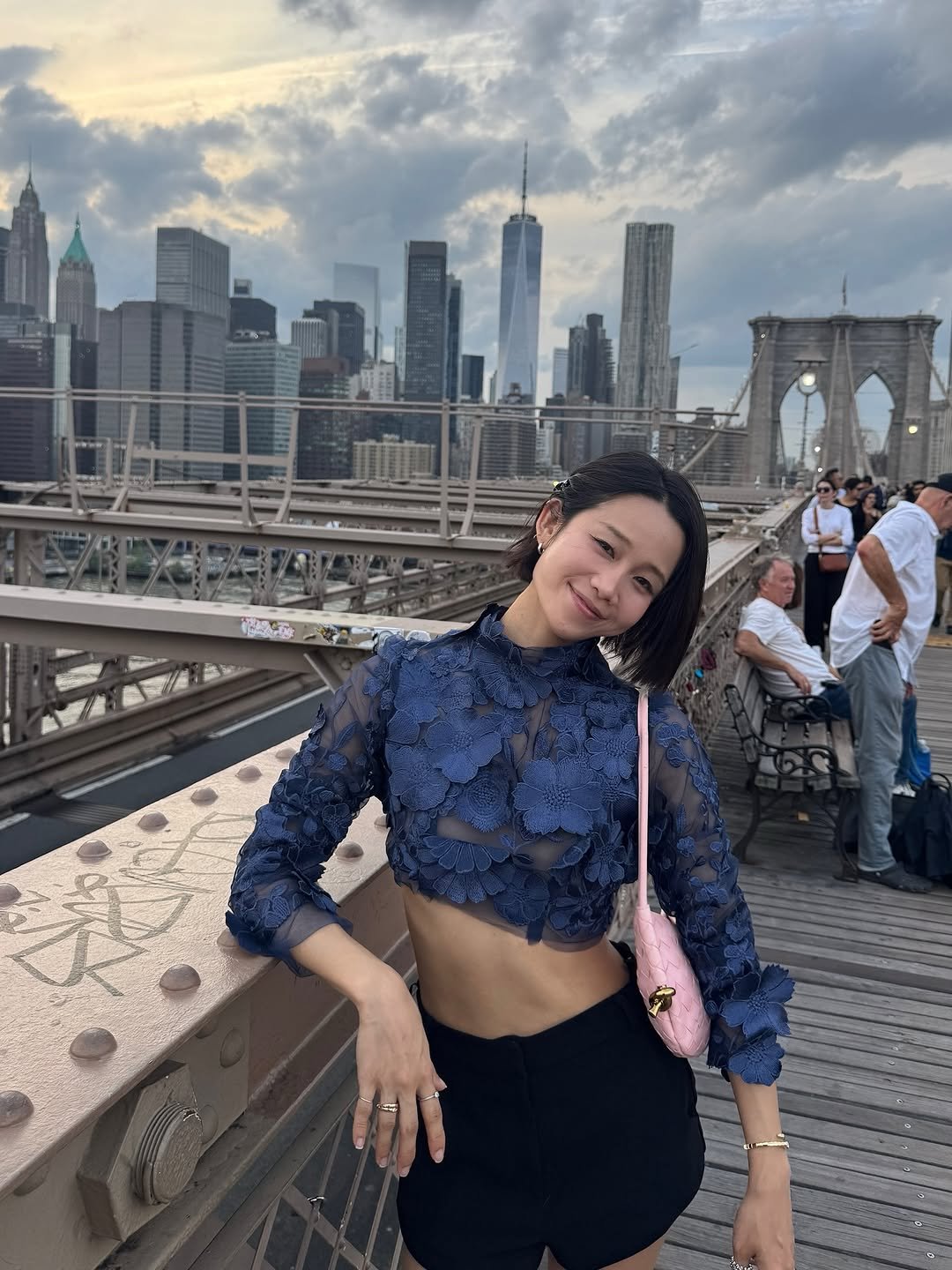 Photo by Mina 미나 on September 27, 2025. May be an image of 3 people, the Brooklyn Bridge and text.
