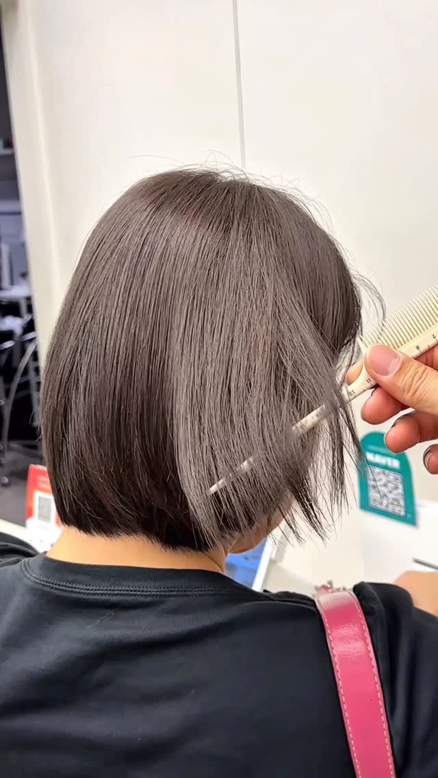 mine.d_jungwon 게시물 이미지: 애쉬 염색 하다가 초록색이나
어두워진적 있으세요?

노란빛이 많은 모발은 색도...