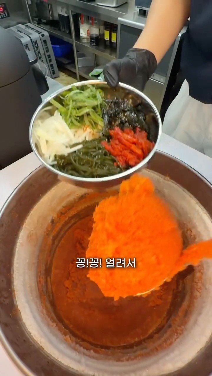 minggeurae 게시물 이미지: 댓글이벤트 5만원 이용권 * 2명‼️

수완지구에 낙지 한마리를 통째로...
