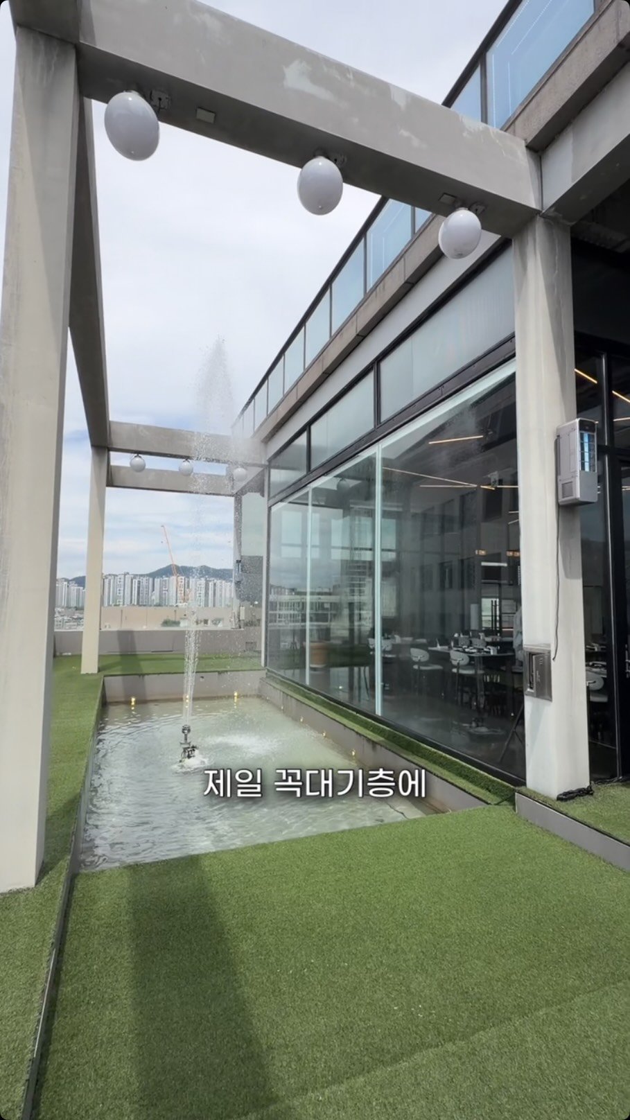 minggeurae 게시물 이미지: 동구 직장인들이 주목해야할 신상맛집!✨

솥밥 위에 올라간 토핑 퀄리티가
진짜...