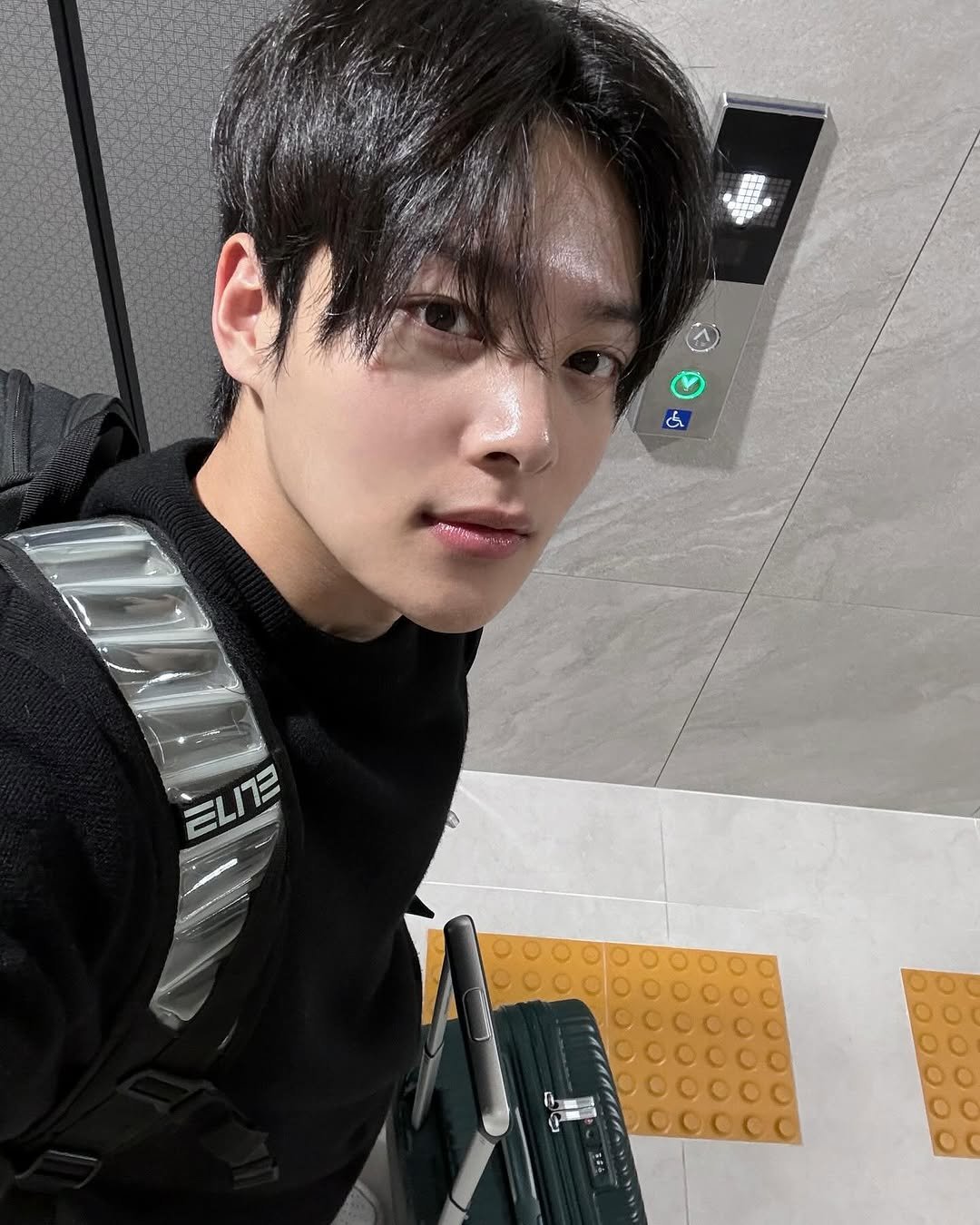 Photo by 김민기 on November 20, 2024.