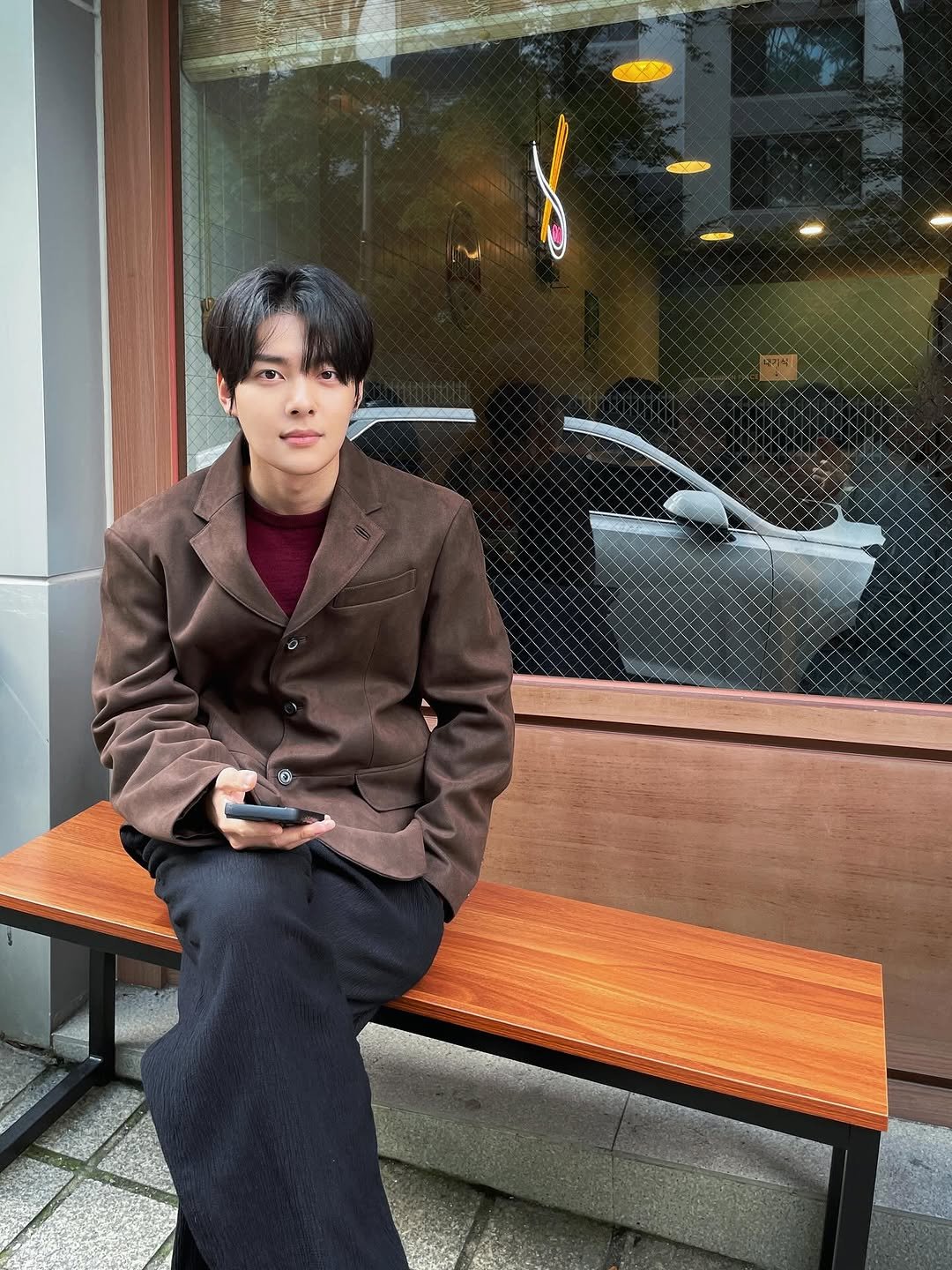 Photo by 김민기 on October 22, 2025.