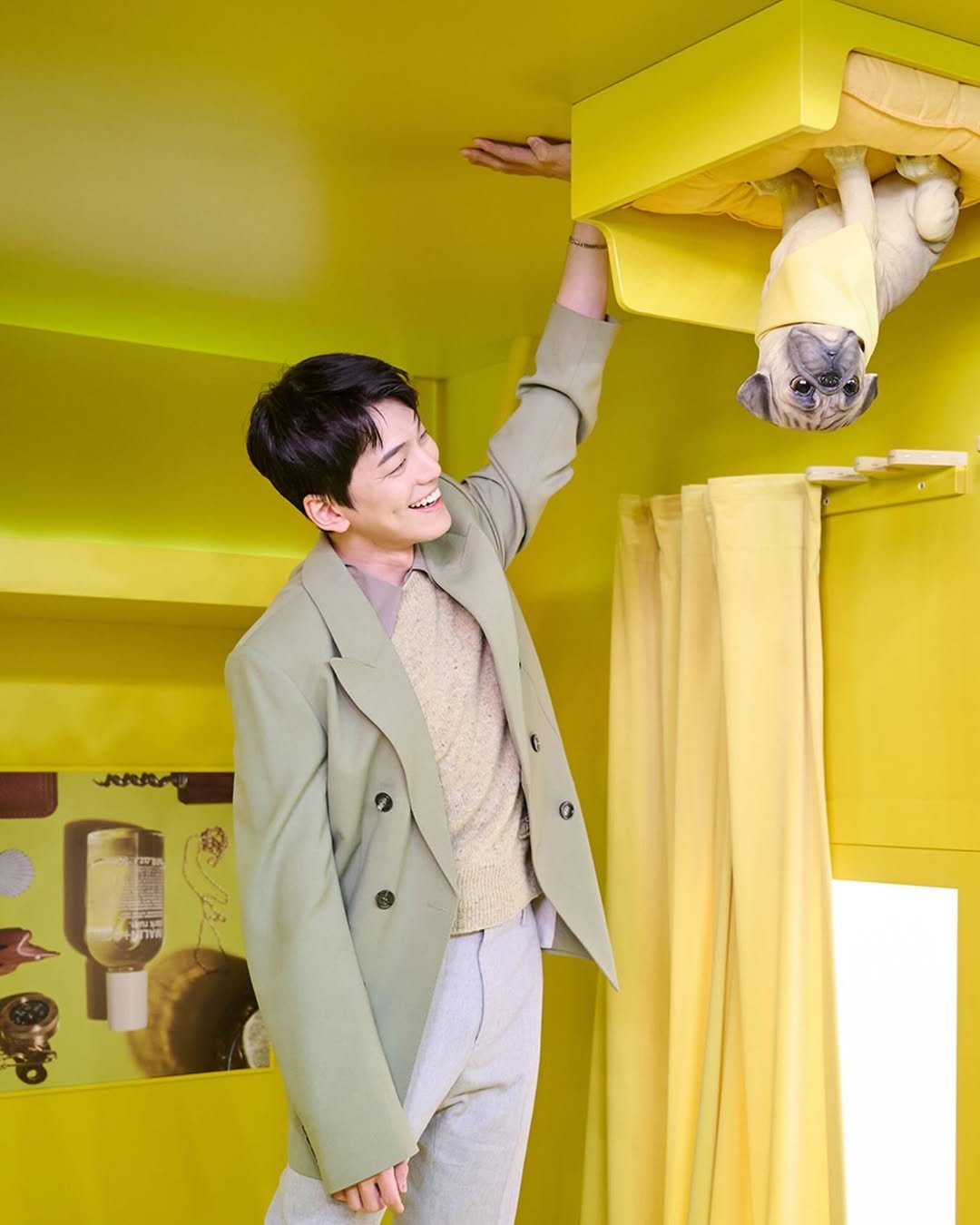 Photo shared by 김민규 on March 04, 2024 tagging @malinandgoetz.