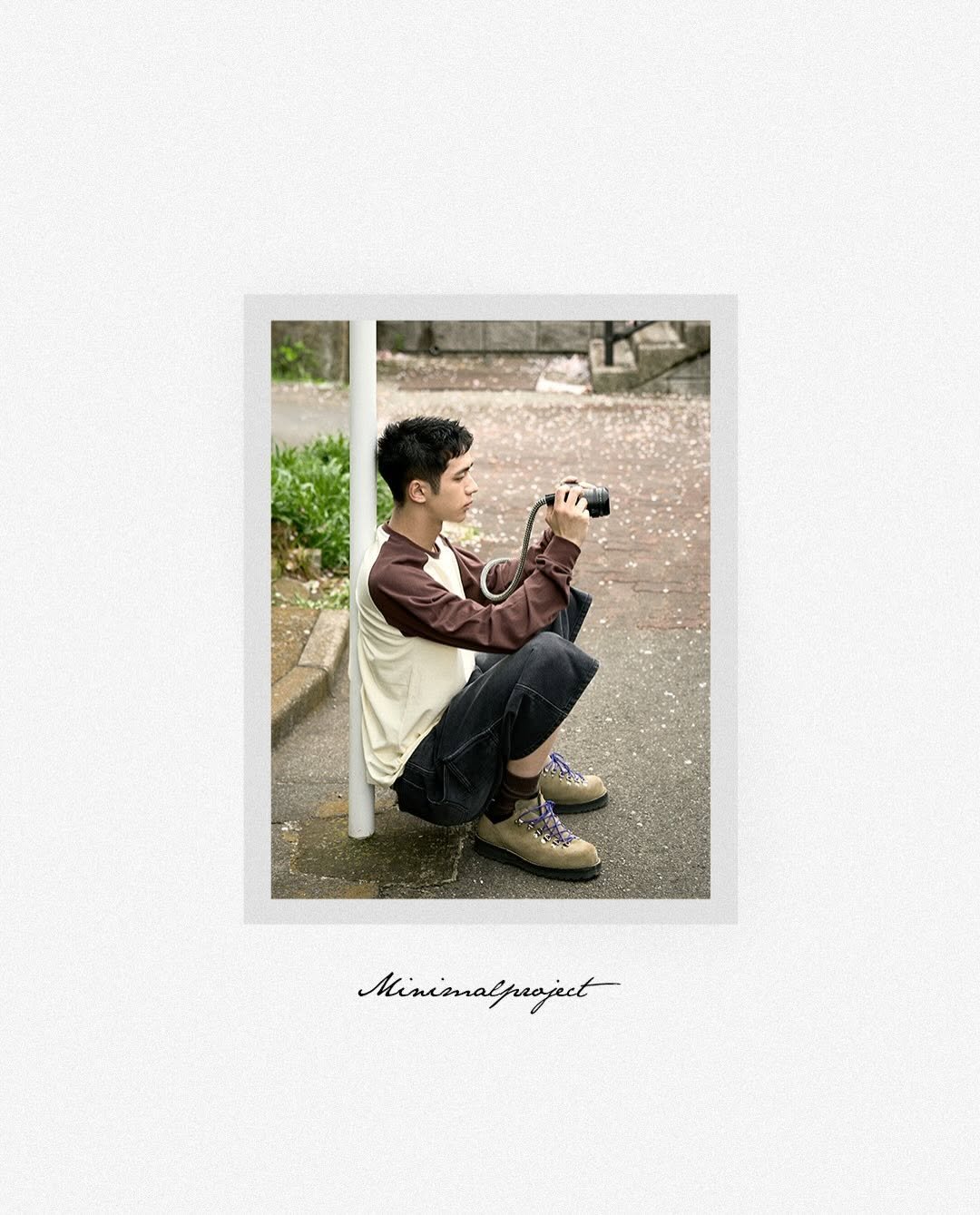 minimalproject_official 게시물 이미지: 26SS
UNDER LOG RAGLAN LONG SLEEVE T-SHIRT...