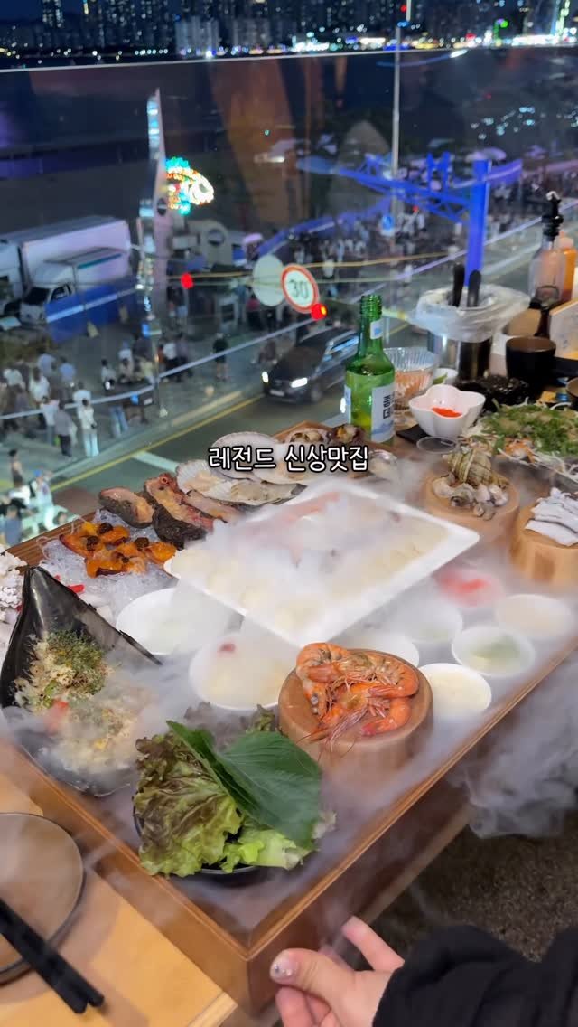 miniyami_ 게시물 이미지: 광안리 드론쇼 1열 직관가능한 신상술집 클라스

오픈하자마자 레전드 찍어버린
광안리...