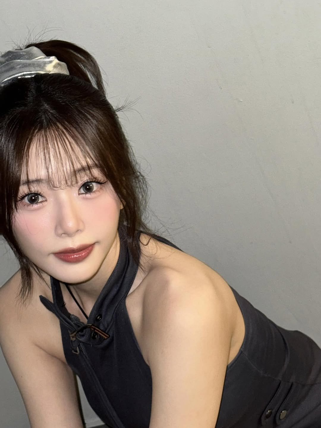 Photo by 드림캐쳐 지유 on August 05, 2025. May be an image of 1 person, hair and text.