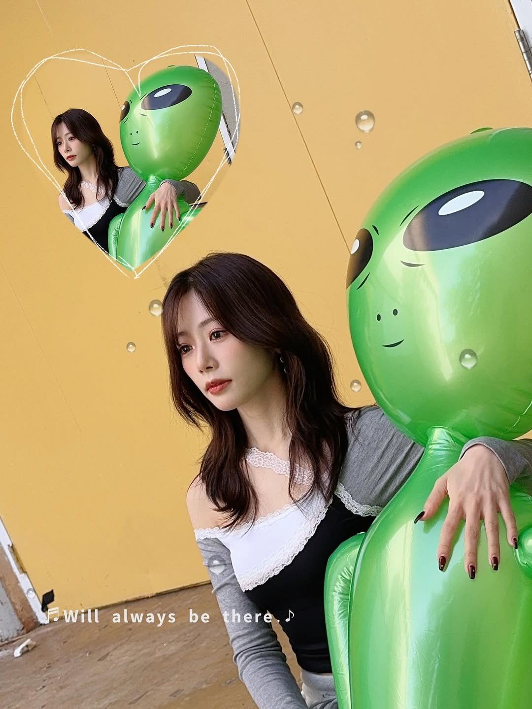 Photo by 드림캐쳐 지유 on August 20, 2025. May be an image of 2 people and text.