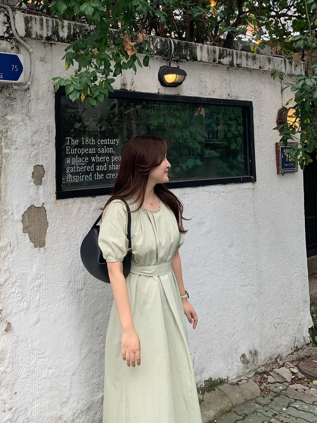 Photo by 민꽁 | 언박싱⋅패션블로거 on June 30, 2025.