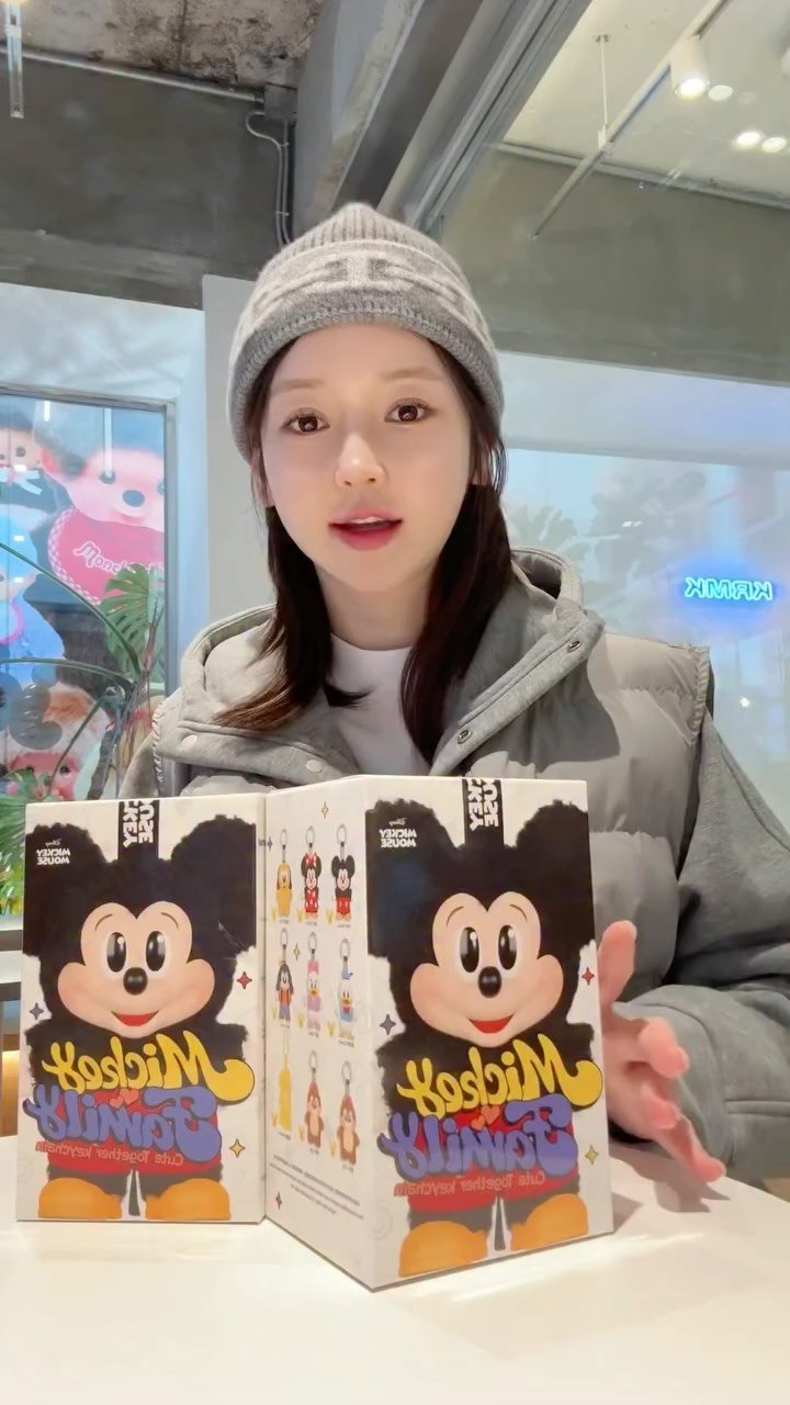 minsshop_jm 게시물 이미지: 디즈니 랜덤박스!!!!!!!과연🤔🤔🤔
.
.

난...