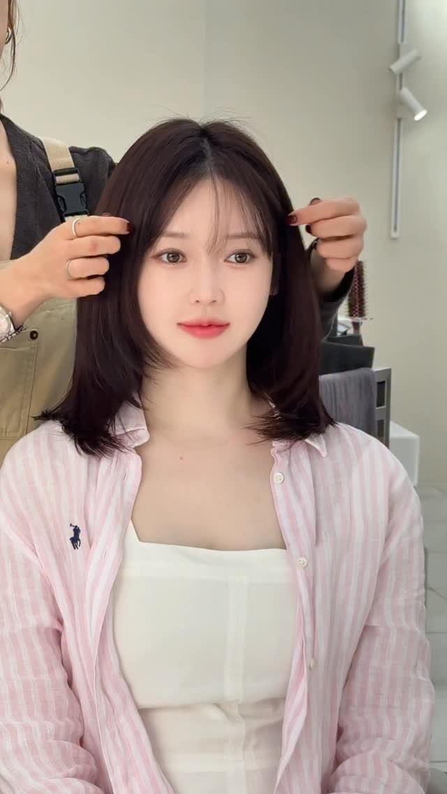 minsshop_jm 게시물 이미지: 저 머리 어때요??? 저번보다 더 짜르고 왔어요💇🏻‍♀️
이제 진짜 #중단발스타일...