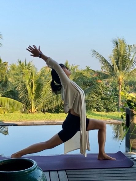 Photo by 요가강사 박하영~ on November 29, 2025. May be an image of yoga, sarong and text.