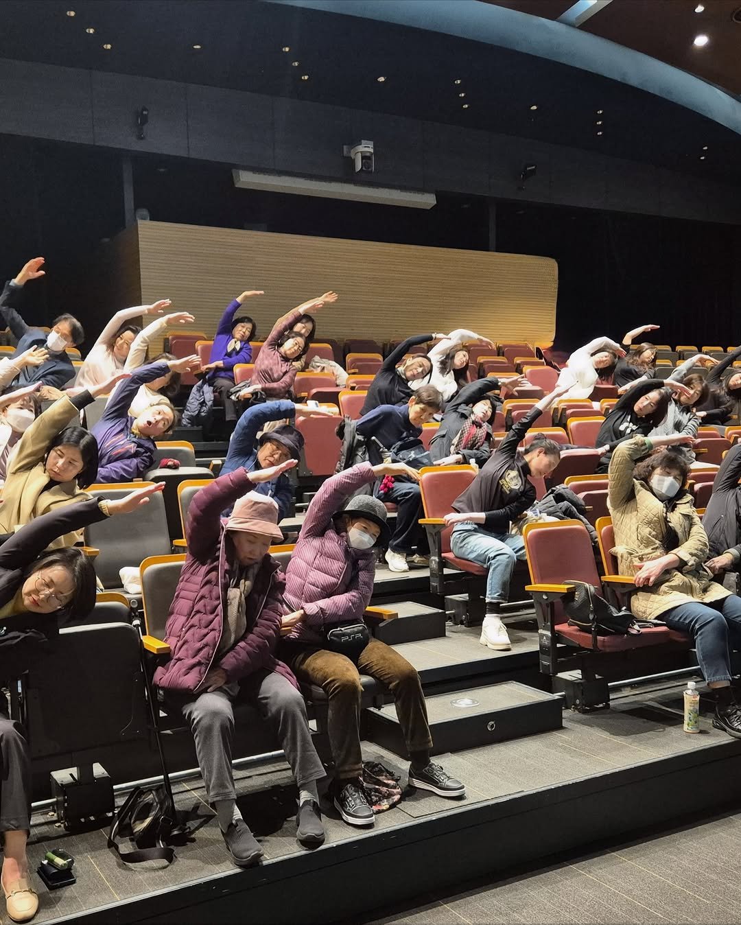 Photo by 요가강사 박하영~ on December 03, 2025. May be an image of text.