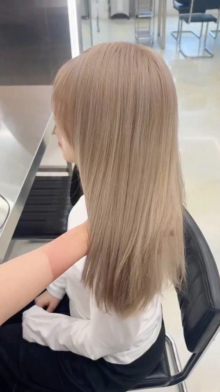 minuit_miyu 게시물 이미지: 내 머리도 복구될까 ..?

이런 고민 많으시죠 😞!! 

복구탈색도 탁한거 말고...