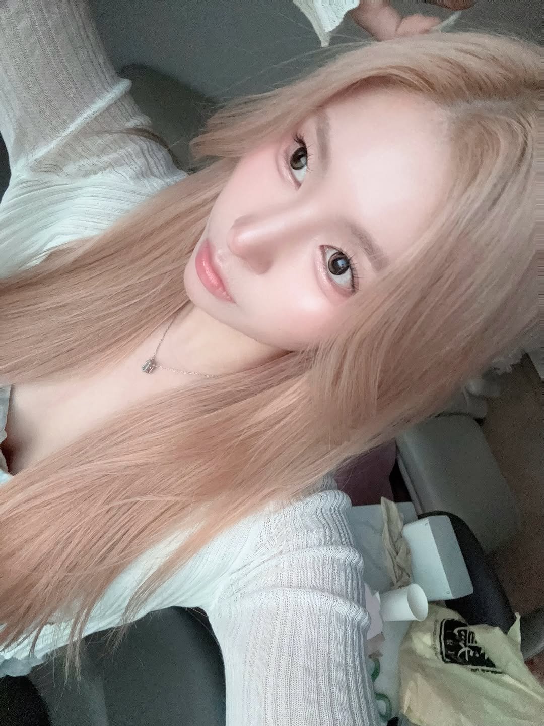 minuit_miyu 게시물 이미지: #오렌지베이지 퇴색후기 

색 빠지면서 멀멀한 느낌의 베이지로 ..🫢

진짜 너무...