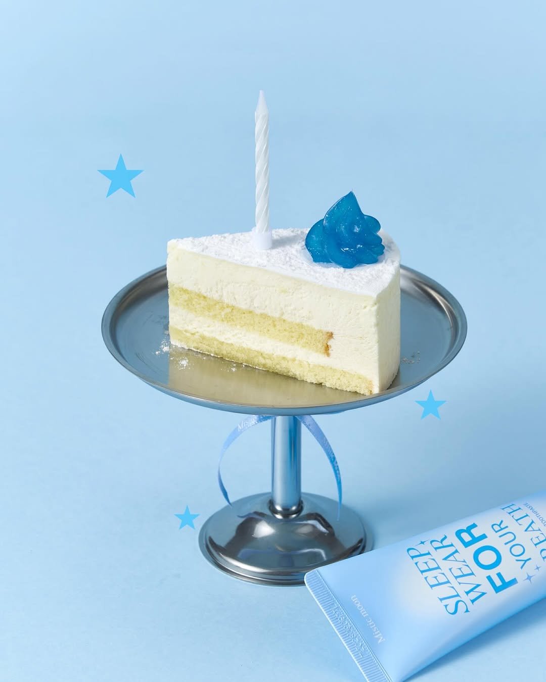 Photo by Mistic Moon (미스틱문) on April 14, 2026. May be an image of ‎chiffon cake and ‎text that says '‎d SLEE WEAR FOR YOUR AT ΕΑΤΗ A EA Uoom EEER EEP אזמר‎'‎‎.