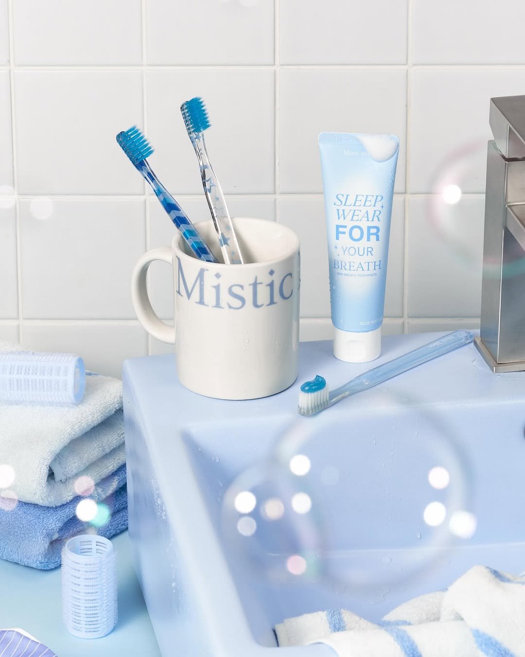 Photo by Mistic Moon (미스틱문) on April 13, 2026. May be an image of hair product, brush, hand cream, toothbrush, dental floss and text.