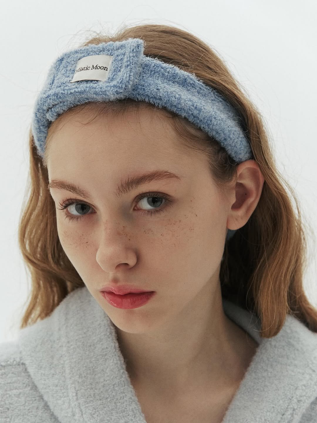 Photo by Mistic Moon (미스틱문) on October 16, 2025. May be an image of one or more people, makeup, sleepwear, headband, headscarf and text.