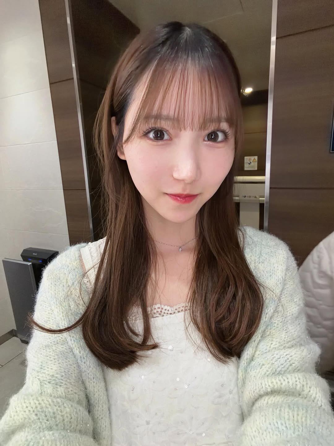 Photo by 三田　真鈴　Marin Mita on March 17, 2026. May be a selfie of one or more people, braids and text.