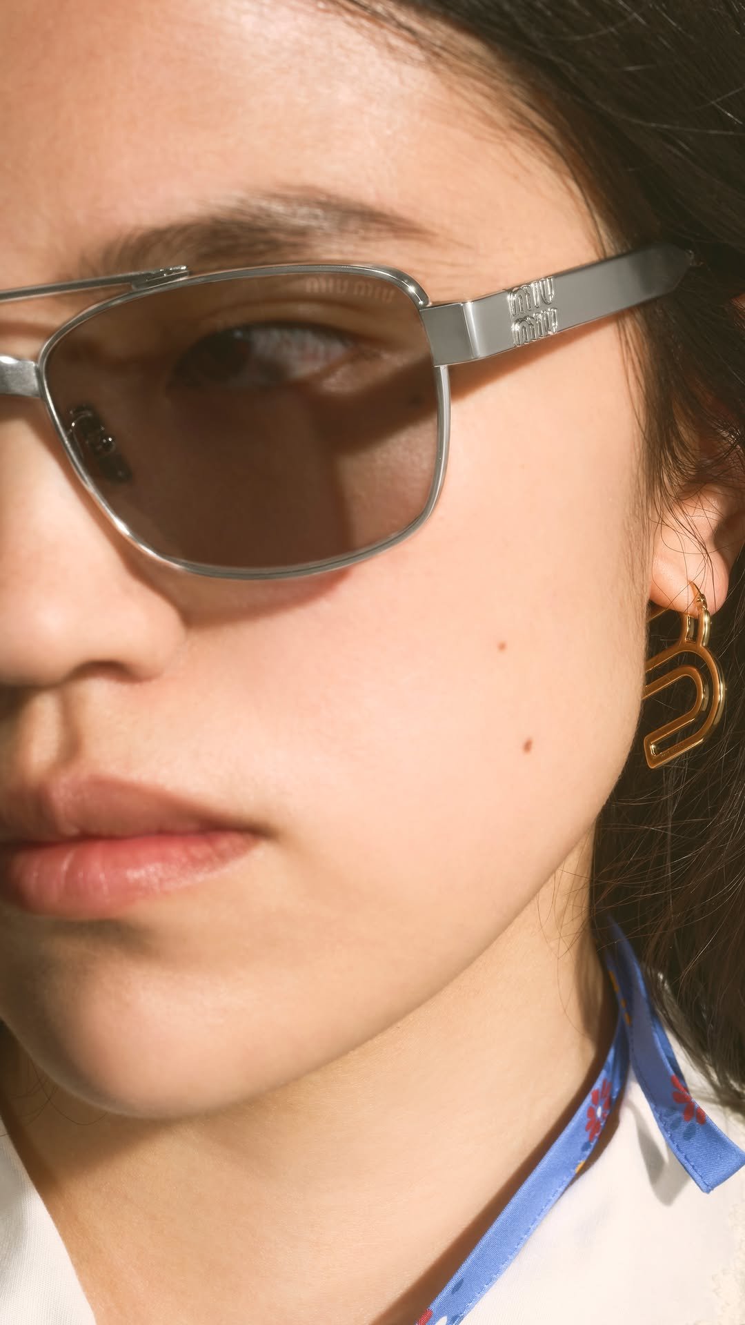 miumiu 게시물 이미지: Miu Miu Signatures: Sunseekers
An eyewear...