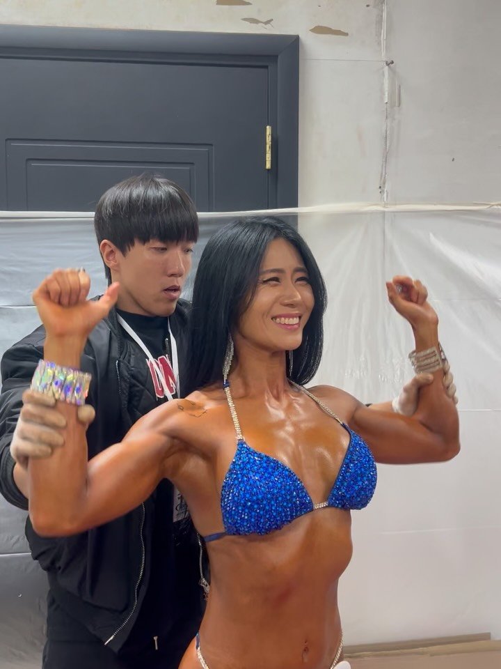 mively_fit 게시물 이미지: #추억 #비키니대회 NPC리저널 @ifbbprokorea 

우리들만의 백스테이지!...