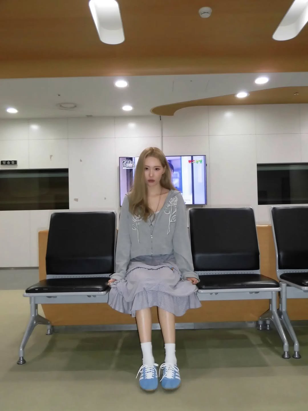 miyayeah 게시물 이미지: mbc 라디오국 이나언니 별밤하러 왔어요⭐️📻

가는 길에 먹구름이 잔뜩🌫...