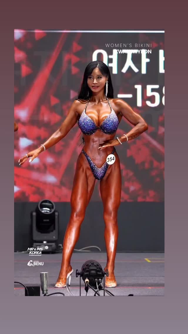 miyeonkwak 게시물 이미지: 다시어터"
더 이뿌게 빚어볼테얏!!
몸두 또몸두 또몸띵이 또또또 몹쓸몸뚱이 이뿌게...