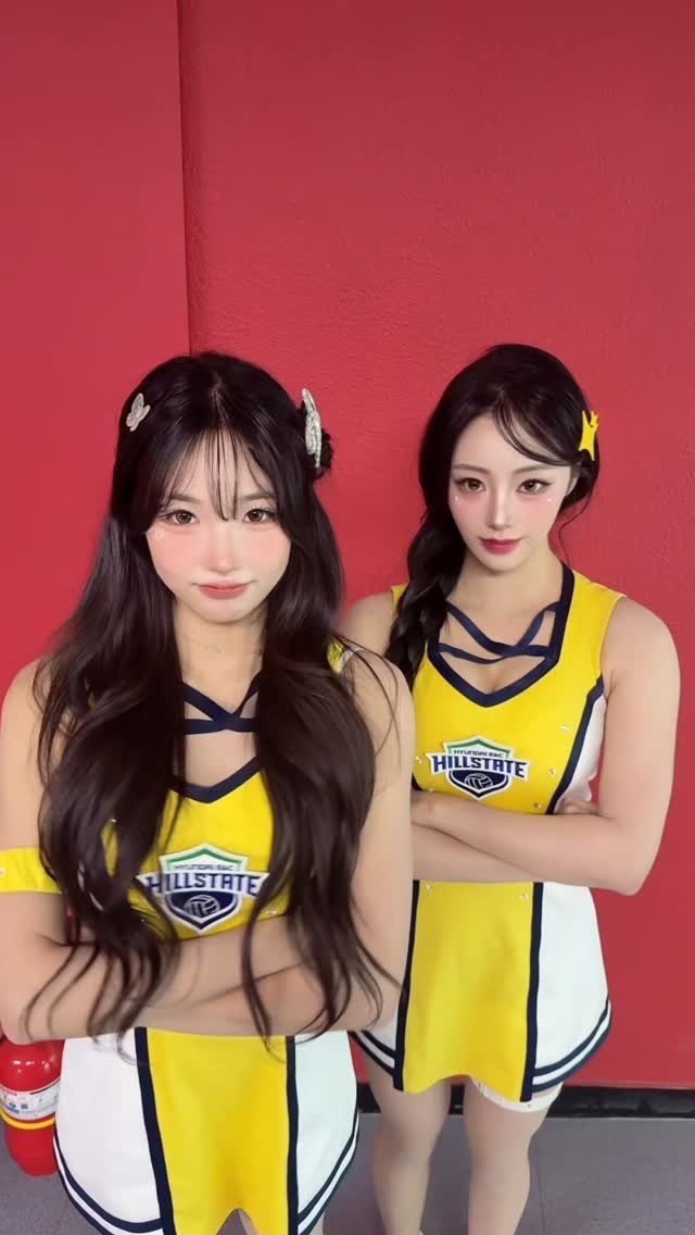 mm._.seo_ 게시물 이미지: 언니랑 첫 릴스..🤭💕