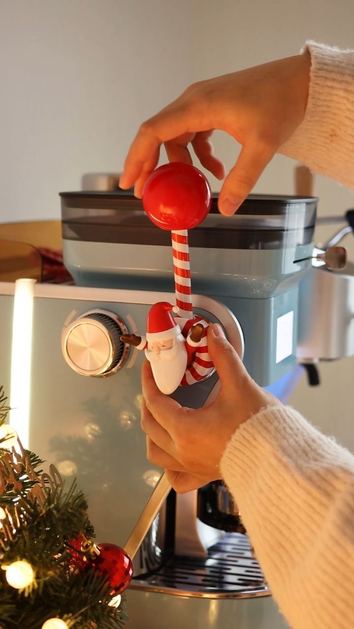 mm_fave 게시물 이미지: Happy coffee time~☕️

여러분, 드디어 불금이에요!🔥
저는 고소한...