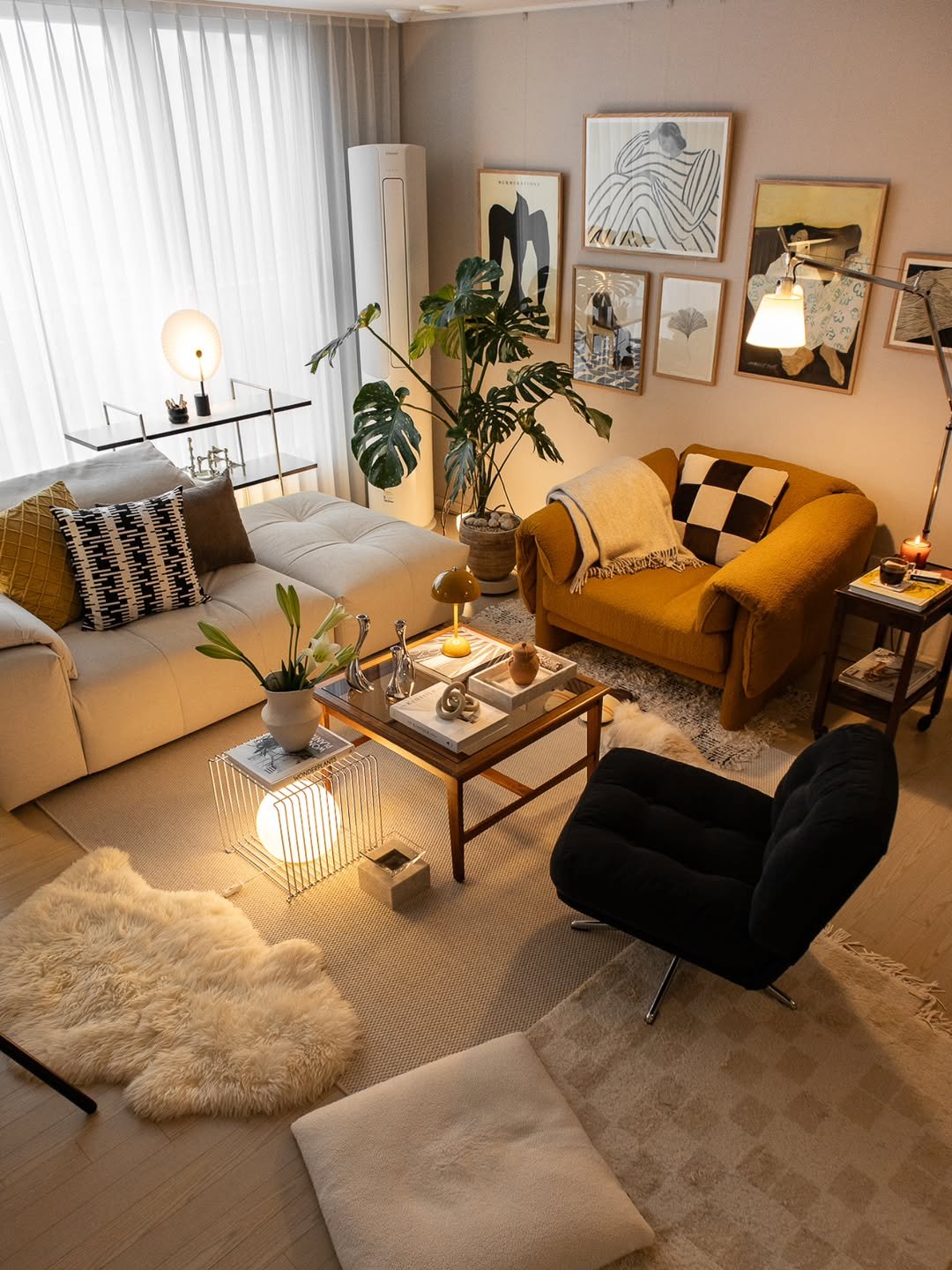 Photo shared by Megan | 메건's home on December 22, 2025 tagging @nordicnest.kr, and @ikea. May be an image of lighting, lamp, sofa, armchair, living room, indoors, bedroom and text.