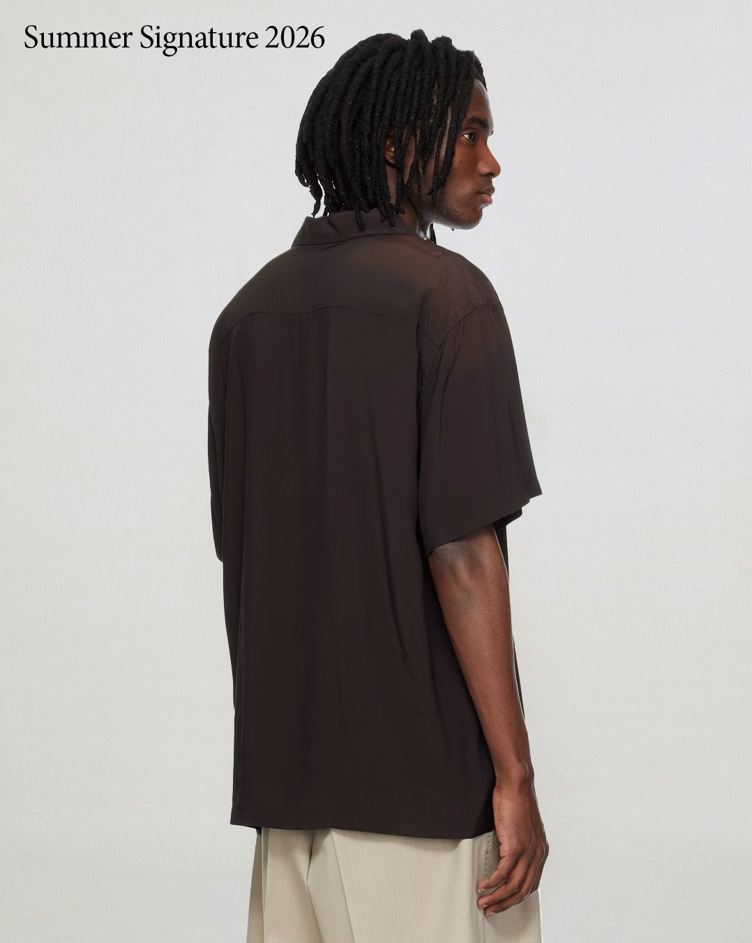 Photo by MMIC (엠엠아이씨) on April 22, 2026. May be an image of text that says 'Summer Signature 2026'.