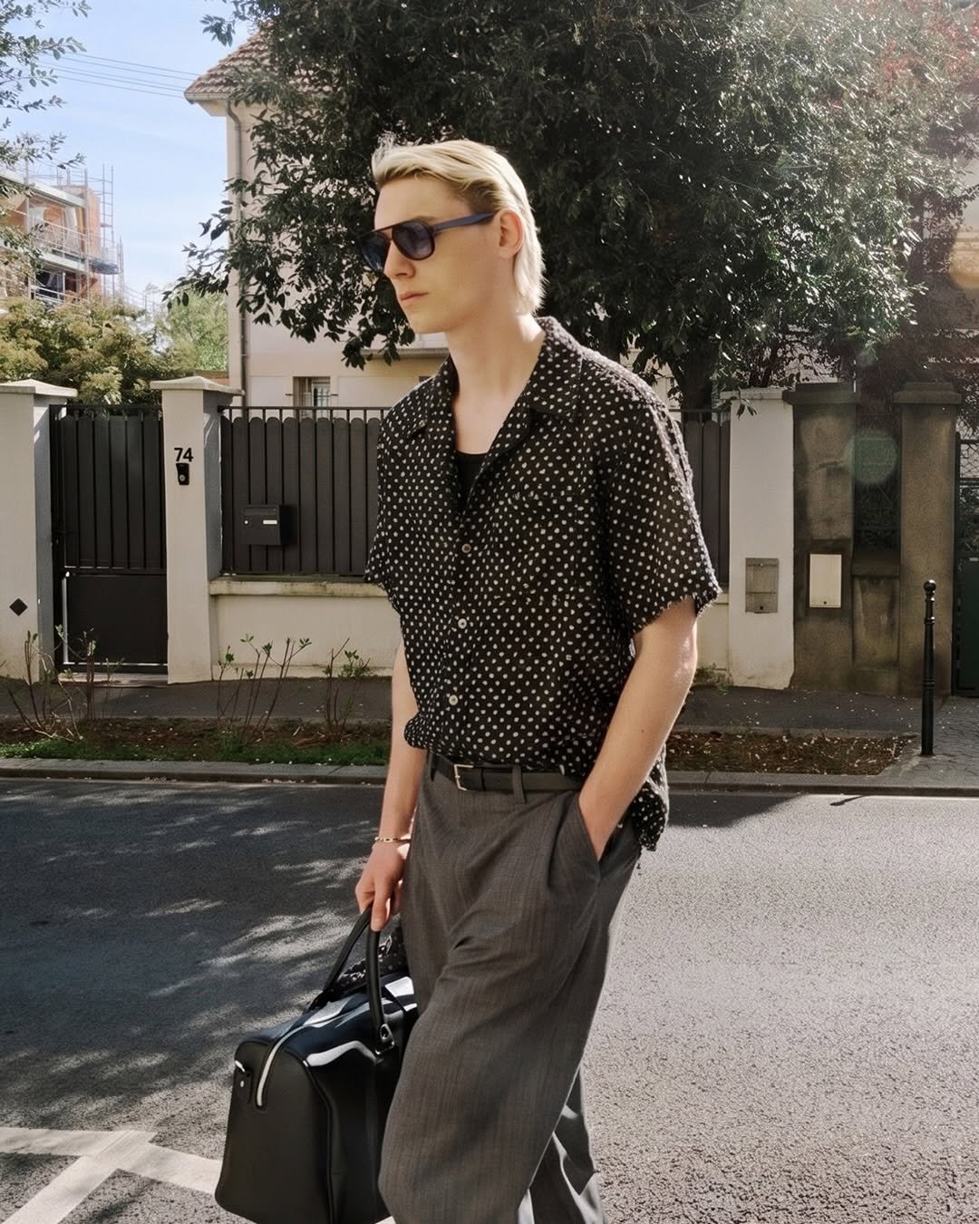 mmic_official 게시물 이미지: MMIC 26SS

Cosmo Half Shirt(Black)
헤어리한 질감의 폴카...