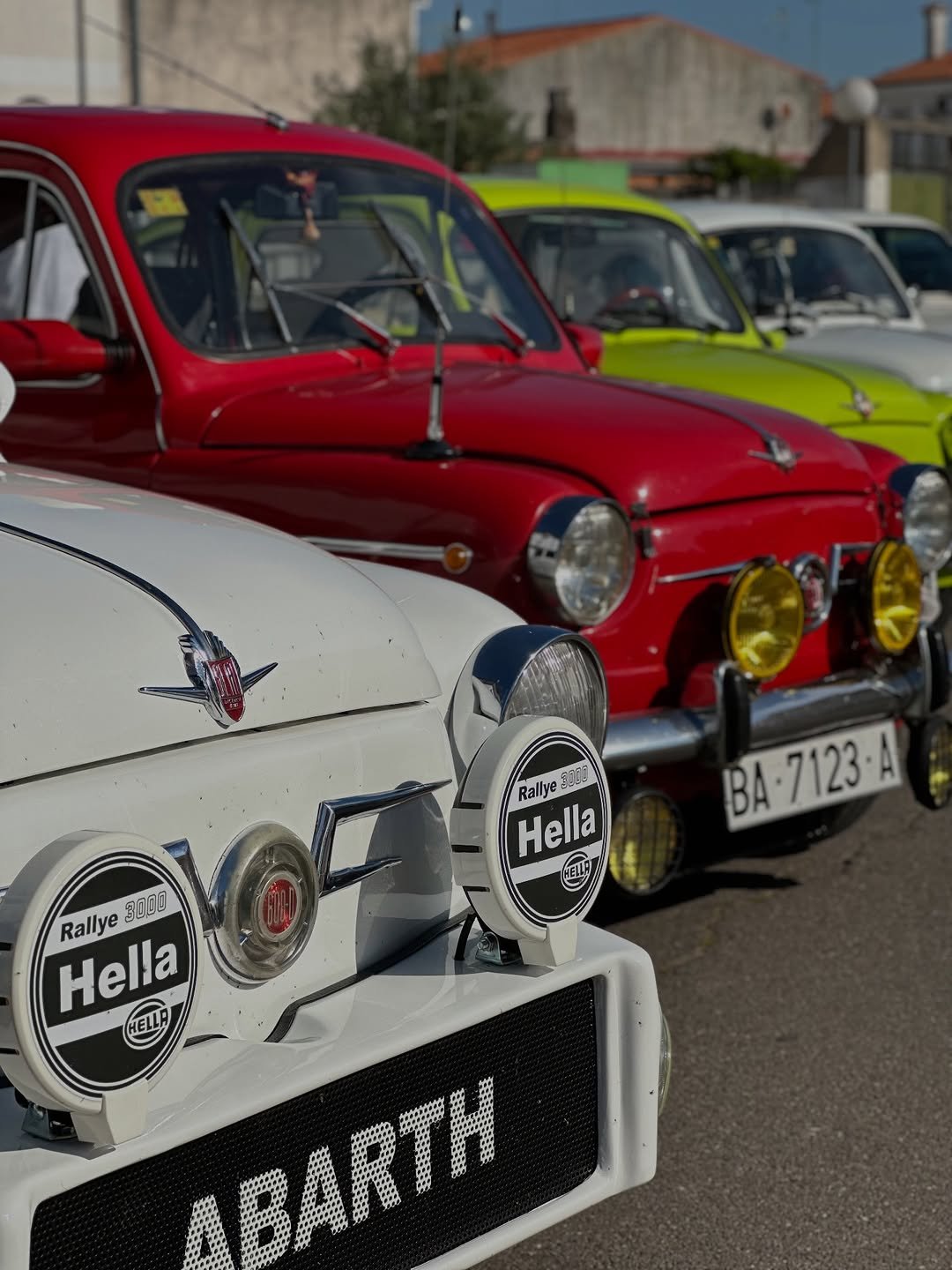 Photo by MODESTITO | Mecánica real on April 18, 2026. May be an image of ‎car and ‎text that says '‎Rallye Hella HELLF ن BA-7123-A អពងព៍ Rallye Hella BARTH‎'‎‎.