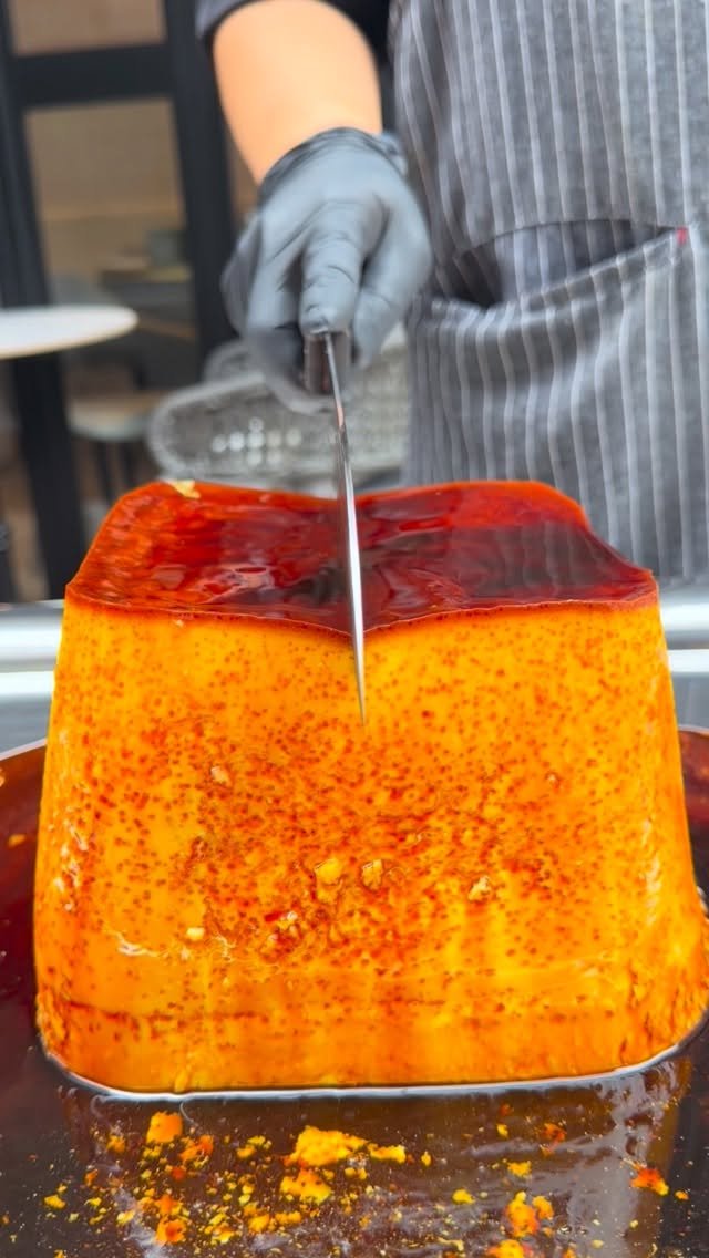 mogu2_food 게시물 이미지: Giant Pudding🍮超巨大プリン

🍮大人のプッチンプリン 🏠Sweet...
