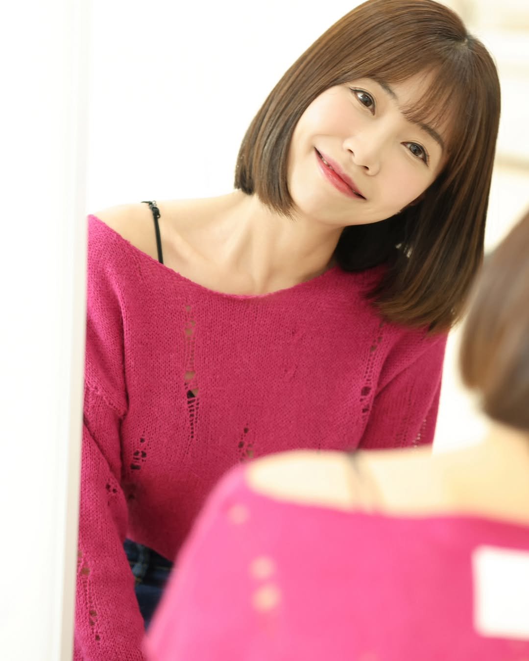 Photo shared by 이상한 나라의 모모 on October 30, 2024 tagging @themel_studio, @goldhand_unniss, and @rosaway_.