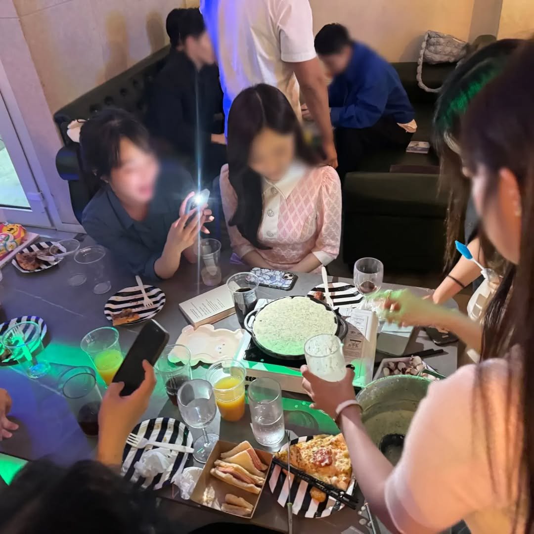 Photo by 무드림파티(무드파티) on May 23, 2024.