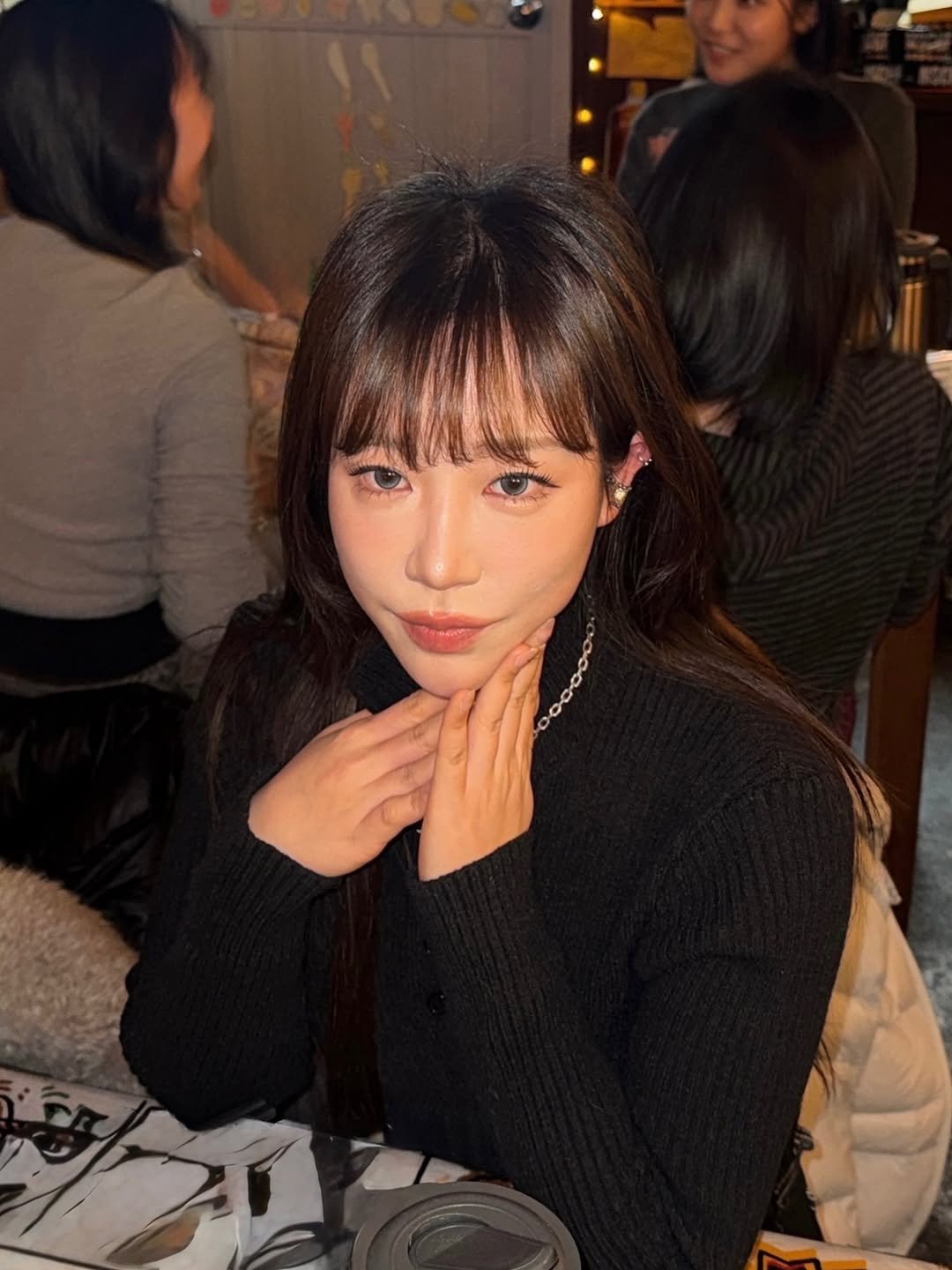 moogiii__ 게시물 이미지: 👀