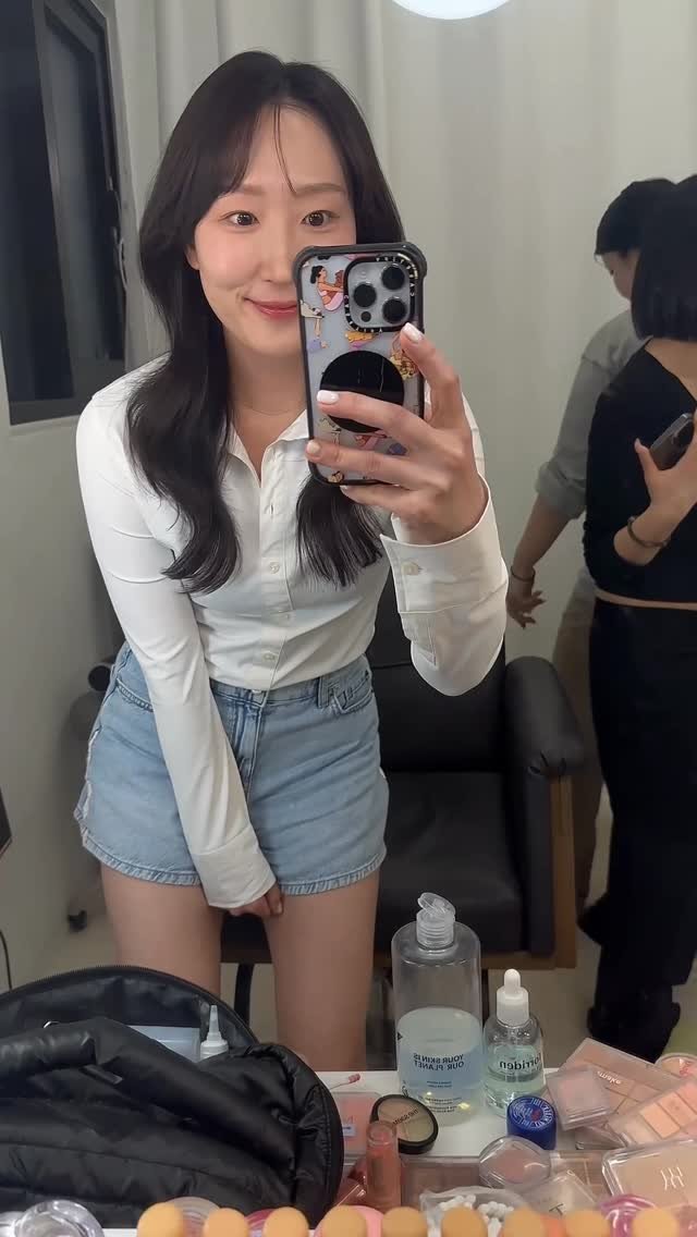moon.glow.flow 게시물 이미지: 인간의 진화과정 😆
마음먹은대로 되어진 일은 하나도 없었으나…
그래도 행복했다!! 💗